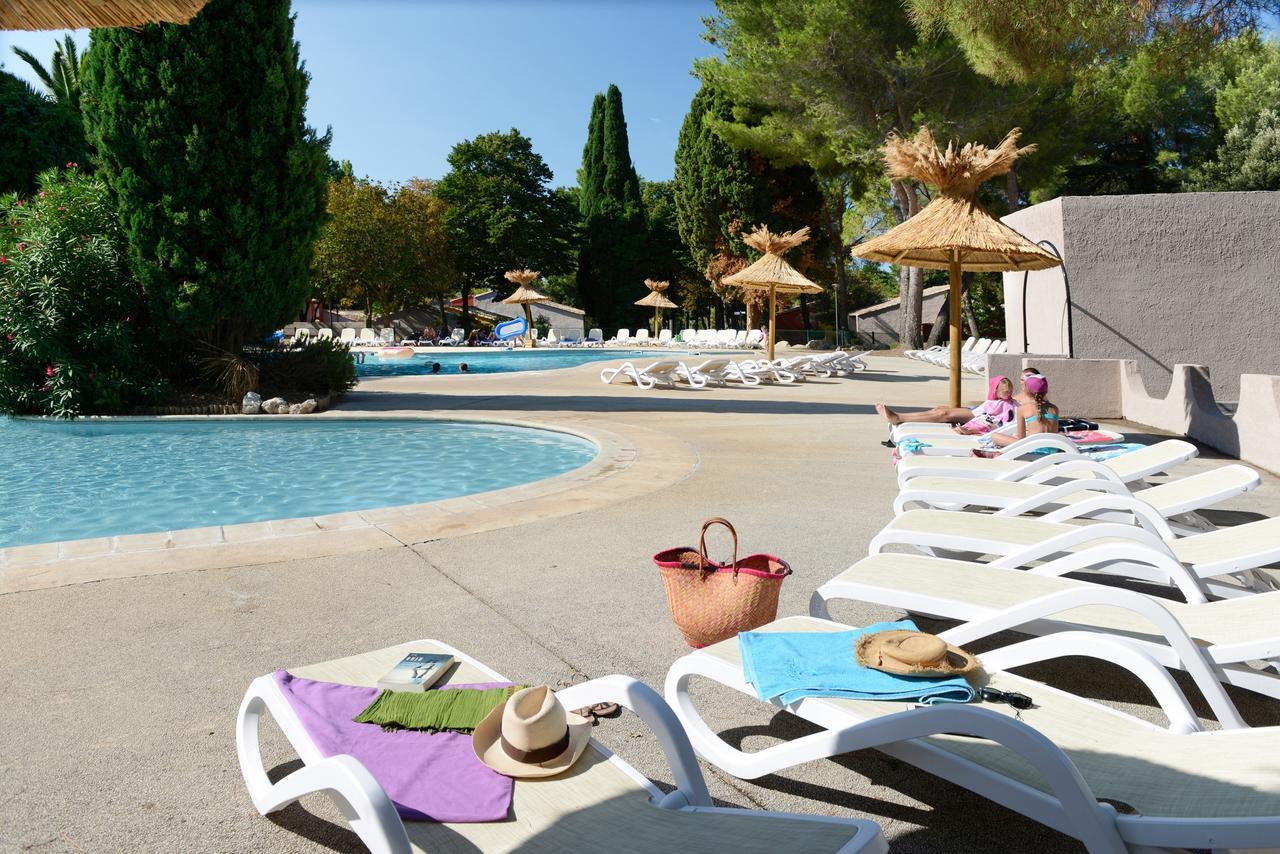Residence Odalys Le Village Camarguais Les Gardians อาร์ลส์ ภายนอก รูปภาพ