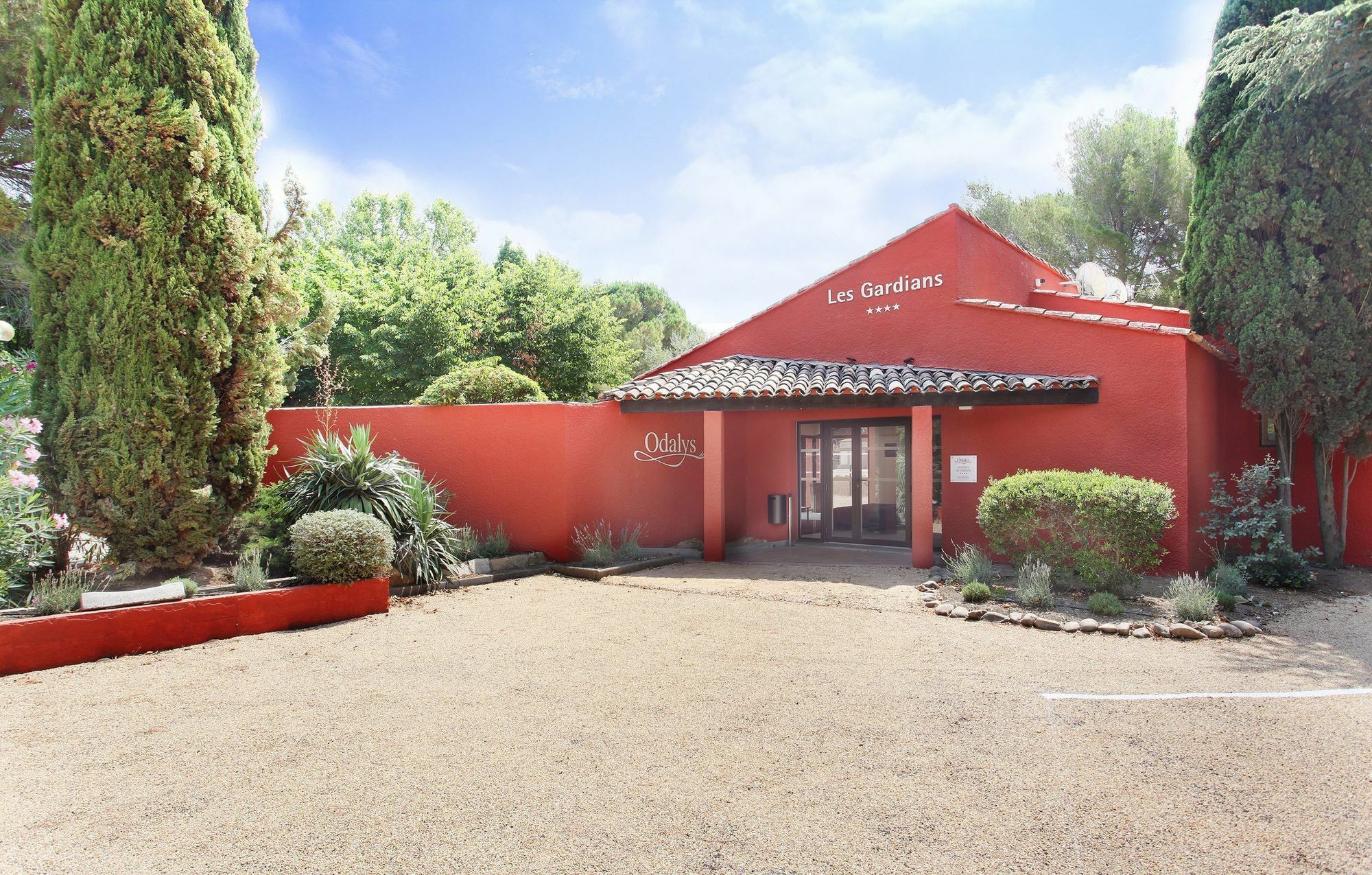 Residence Odalys Le Village Camarguais Les Gardians อาร์ลส์ ภายนอก รูปภาพ