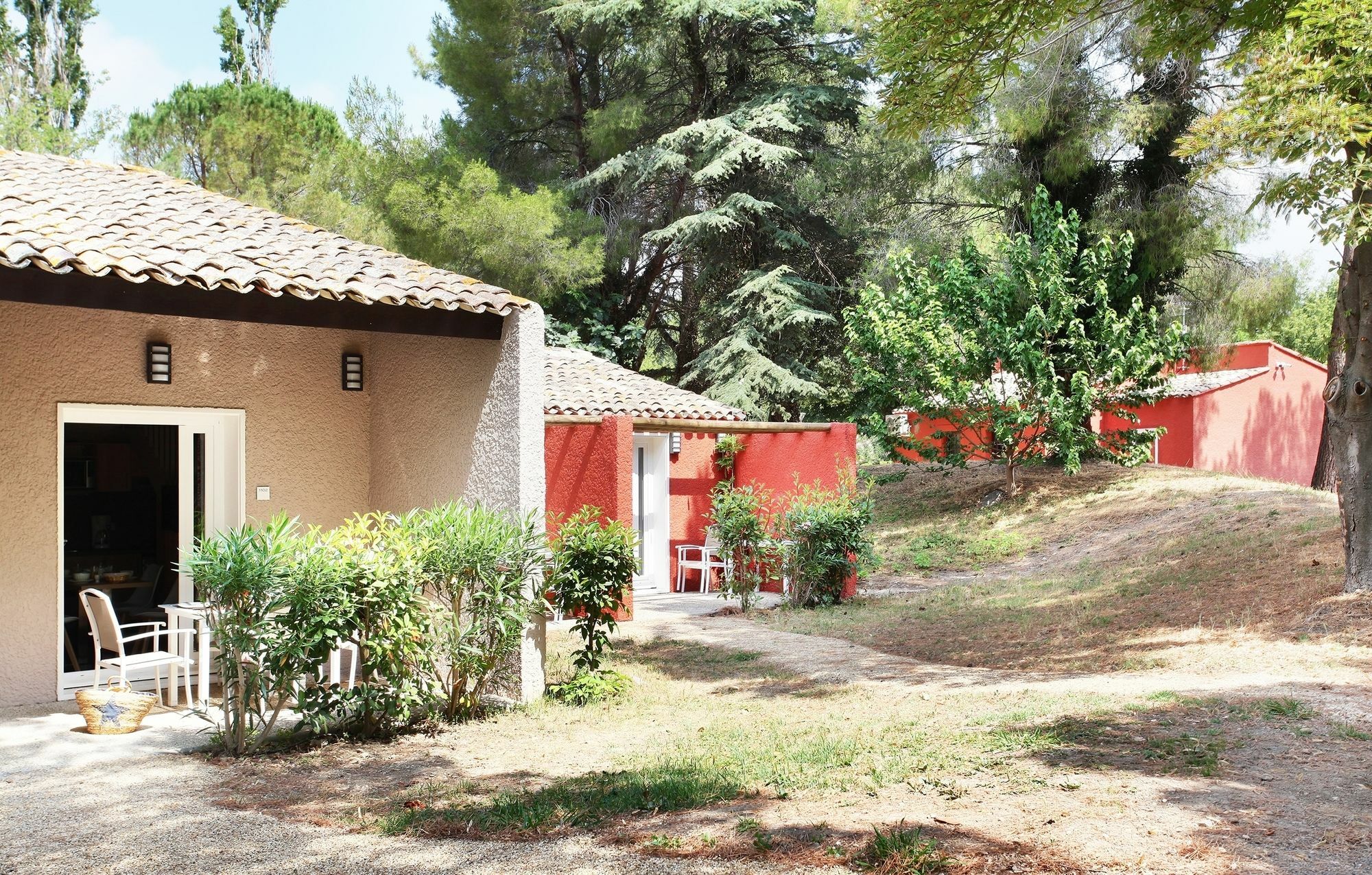 Residence Odalys Le Village Camarguais Les Gardians อาร์ลส์ ภายนอก รูปภาพ